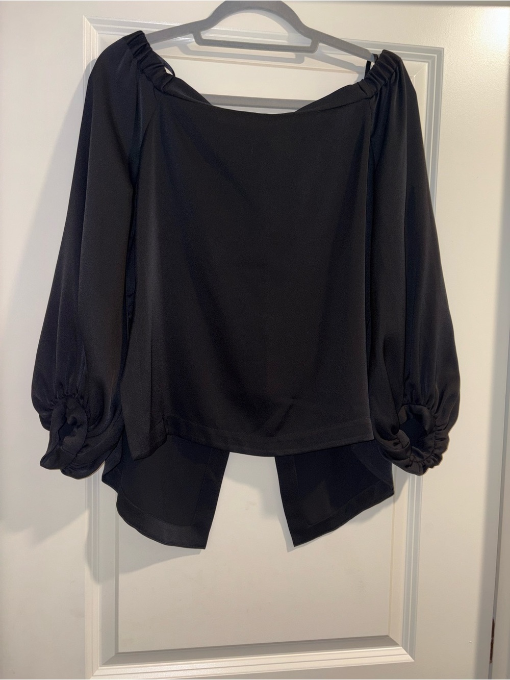 BCBG Max Azria Marisol Black Off- Shoulder Long Sleeve Blouse Size XS